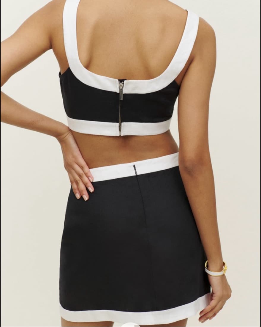 Reformation 2 Piece Linen Set  - Image 2