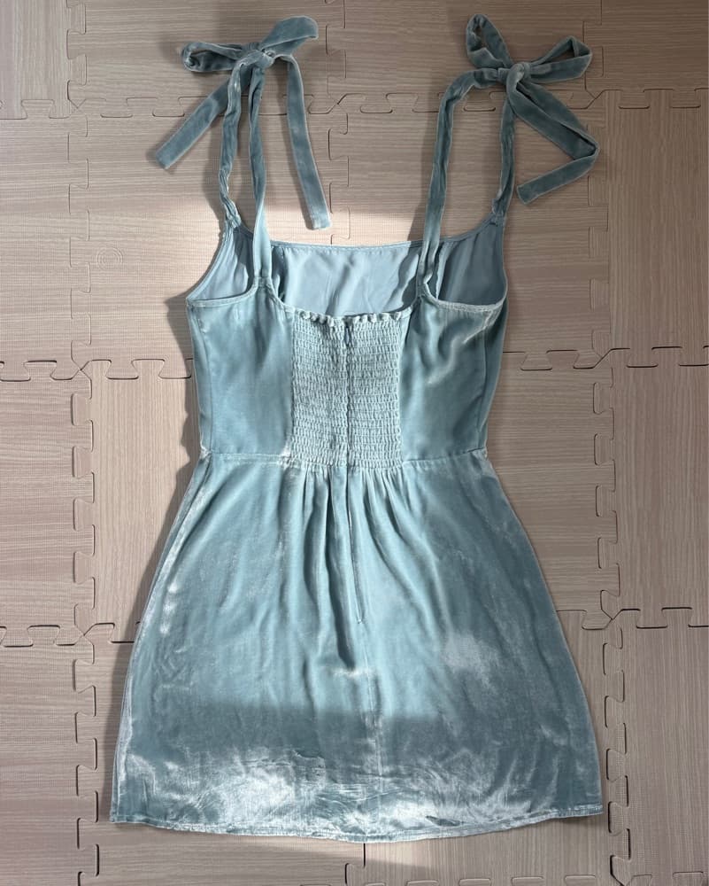 Reformation Minna Velvet Dress - NWOT  - Image 4