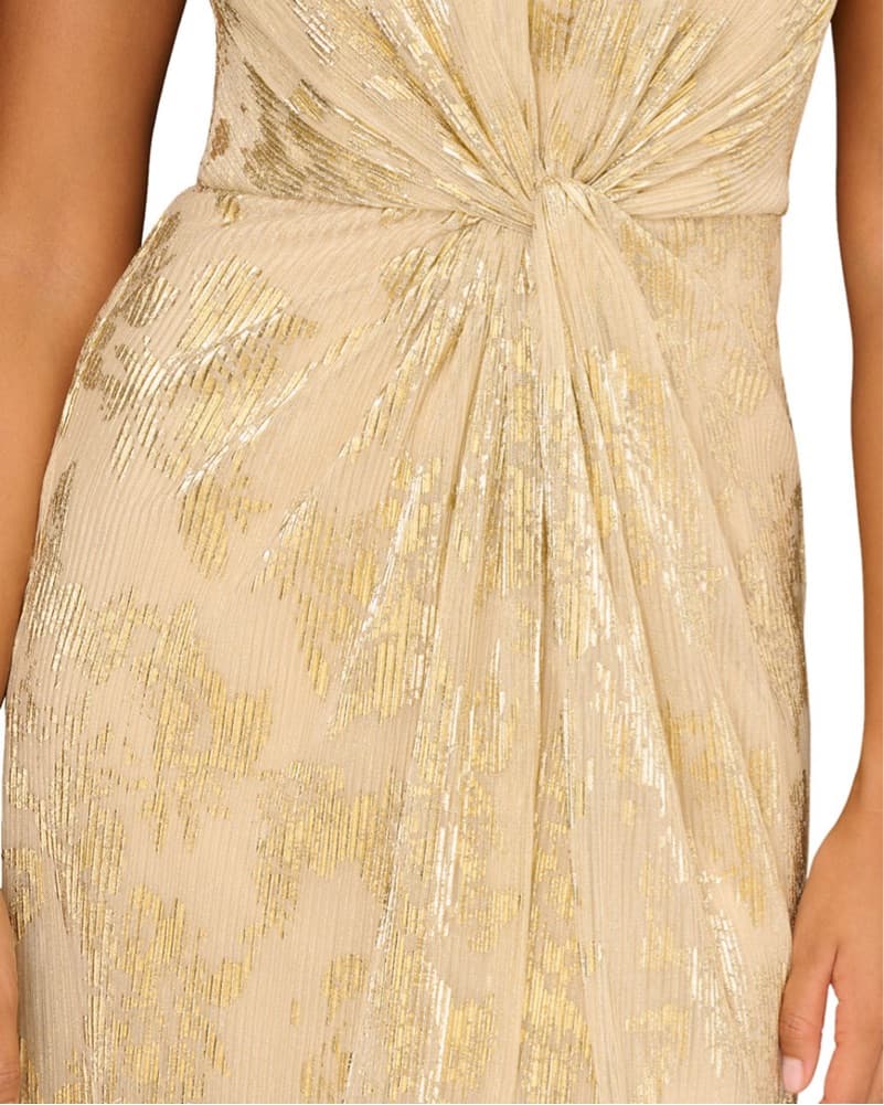Elegant Gold Metallic Strapless Gown - Image 5