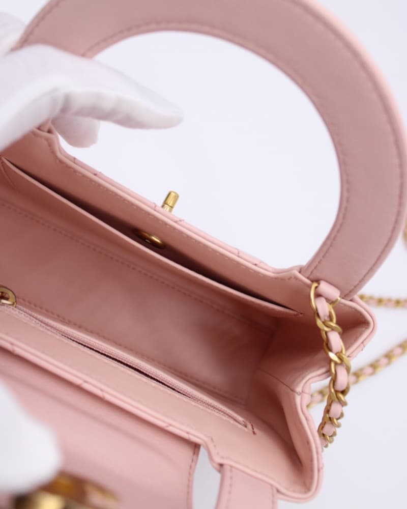 Chanel Kelly Bag Small, Light Pink - Image 3
