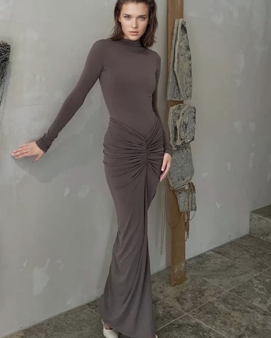Elegant Ruched Maxi Dress - Image 3