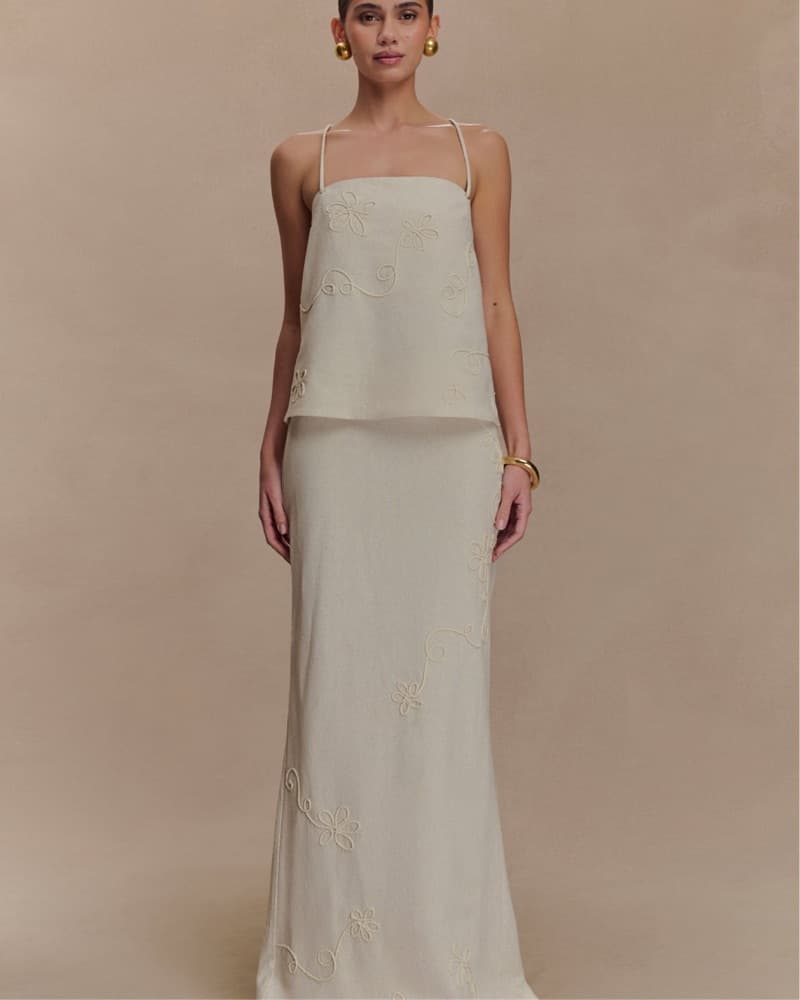 Elegant Embroidered Skirt Set - Image 3