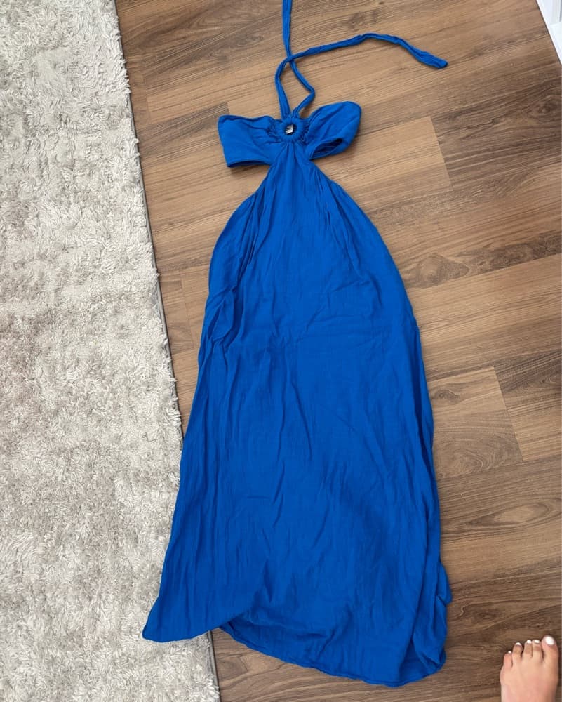 Cut Out Maxi Dress - Image 2