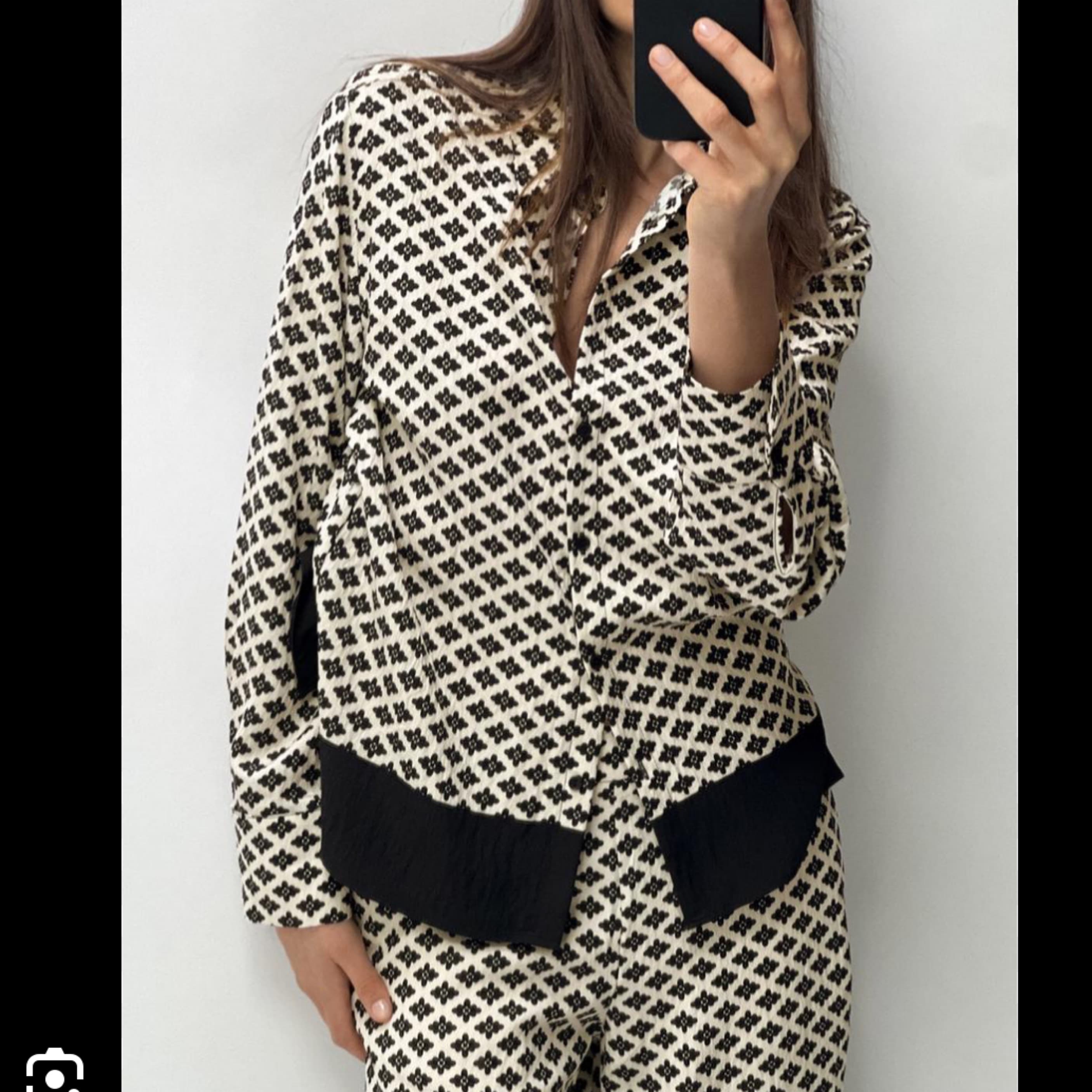 Zara Printed Set - Image 2