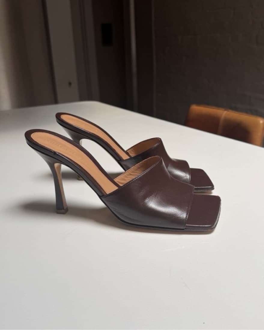 Bottega Veneta Stretch Mules Brown 8.5 - Image 2