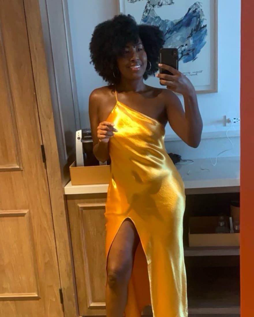 One-Shoulder Gold Dress - Image 2