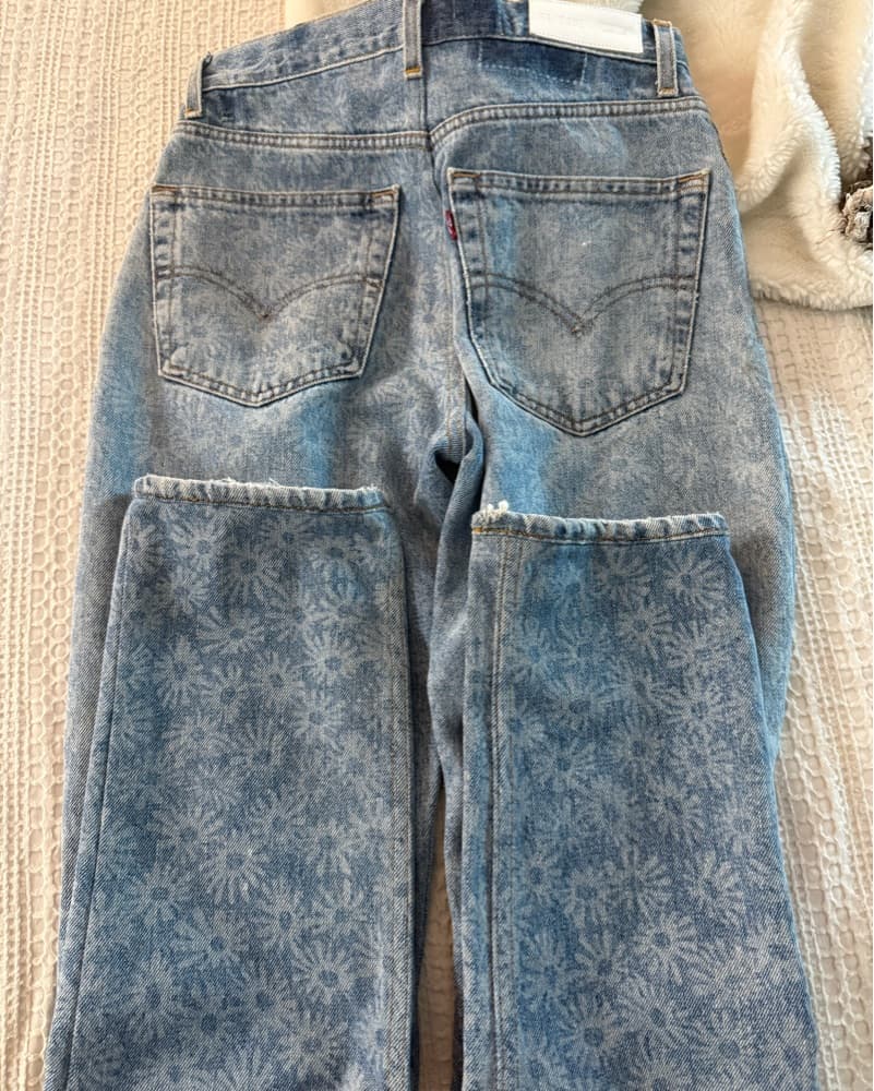 ReDone Flower Jeans  - Image 4
