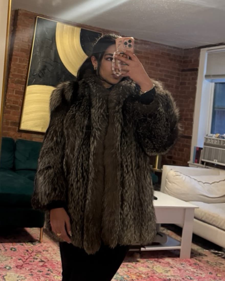 Real Silver Fox Fur Coat - Image 3