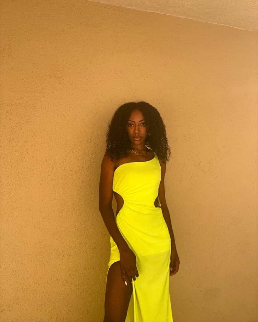 Bright yellow Formal Gown - Image 3