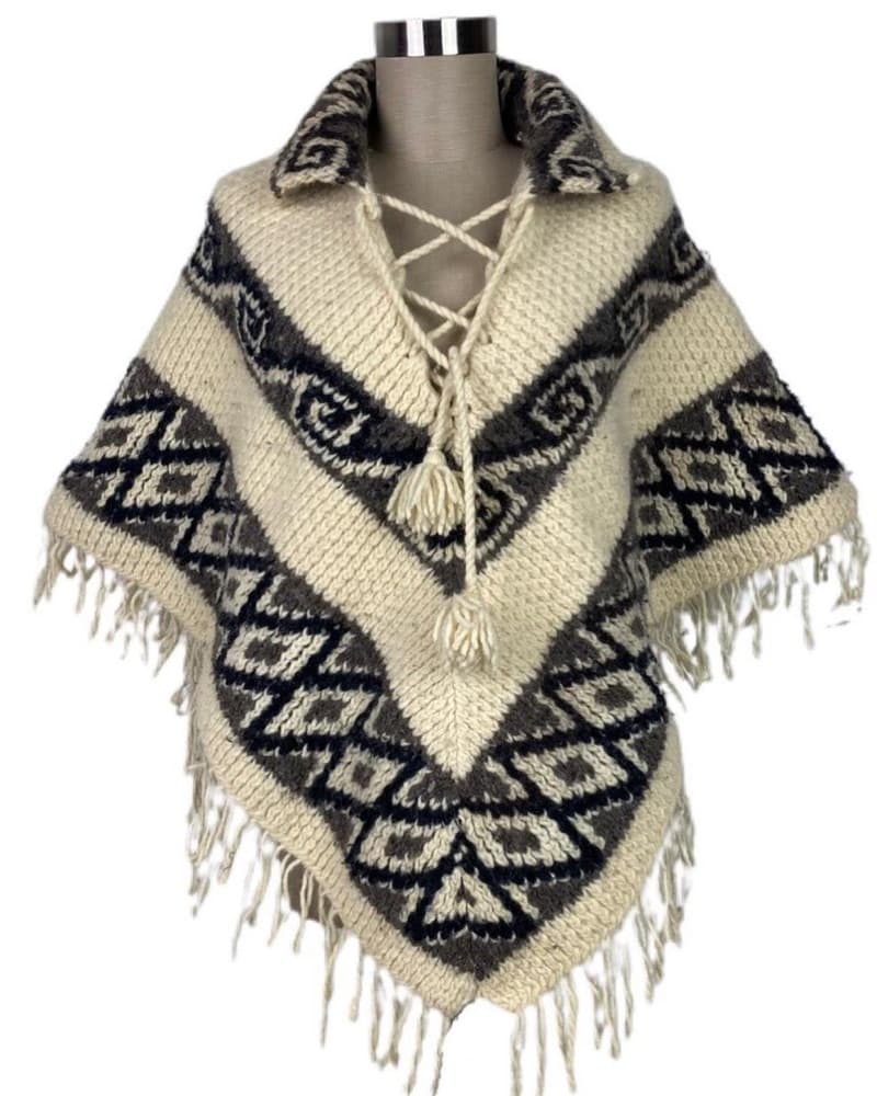 Carrie Bradshaw Poncho - Image 2