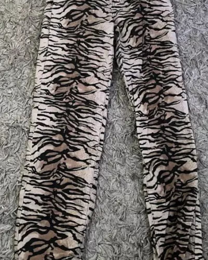 Tiger Print Jeans  - Image 4