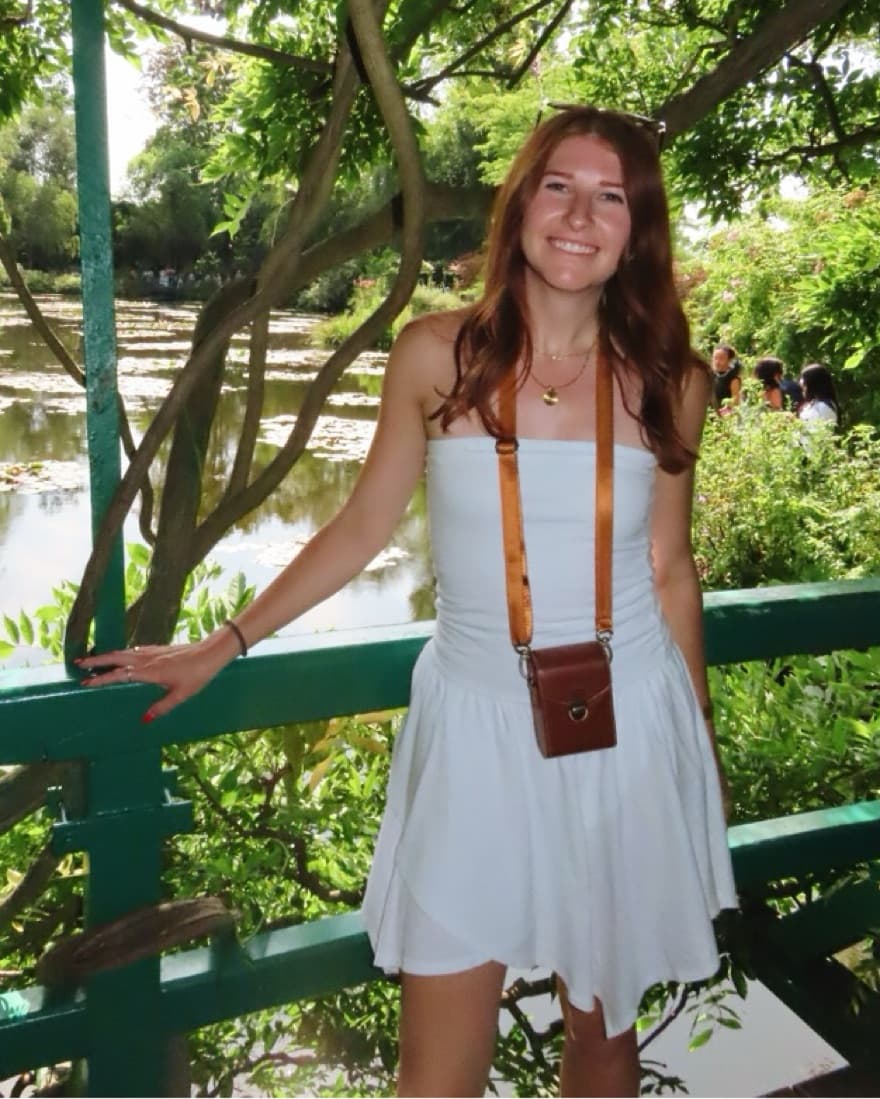 Mini White Flowy Dress - Image 2