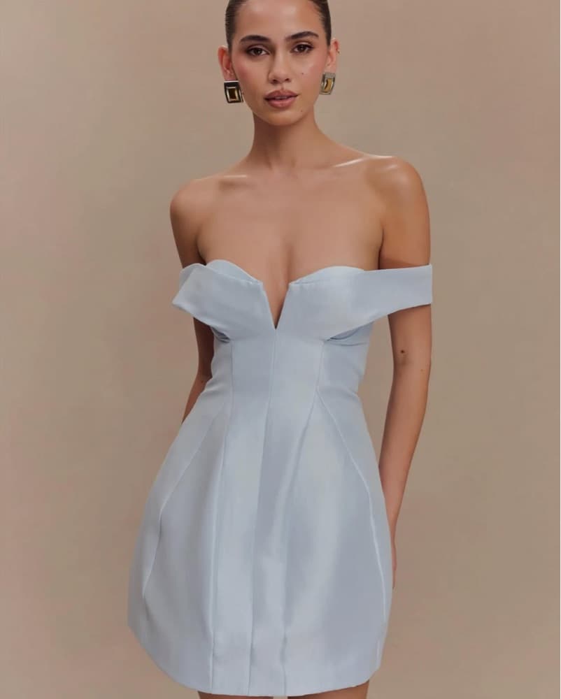 Elegant Off-Shoulder Mini Dress - Image 3