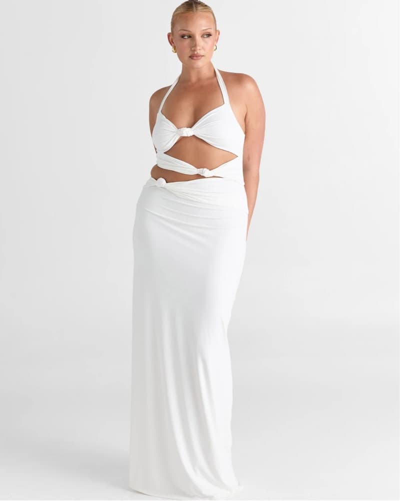 Sasha Therese Oralia Dress in White  - Image 3