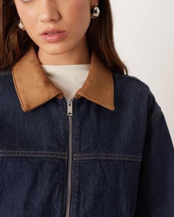 Jean Jacket W Brown Collar - Image 2