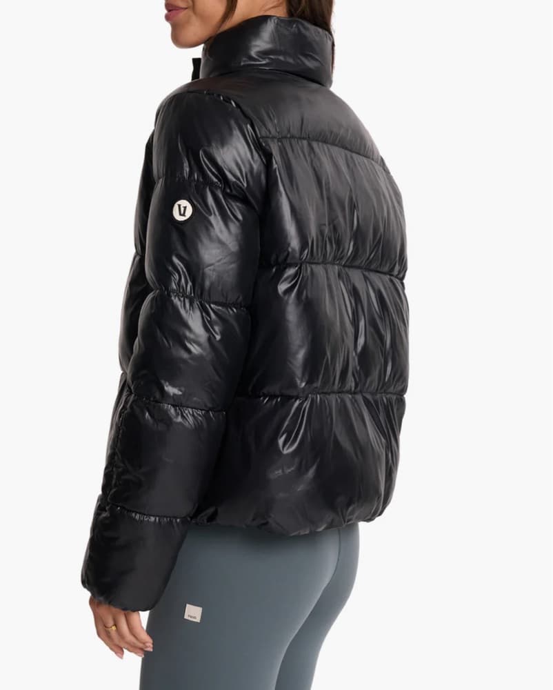 Vuori Sleek Black Puffer Jacket - Image 1