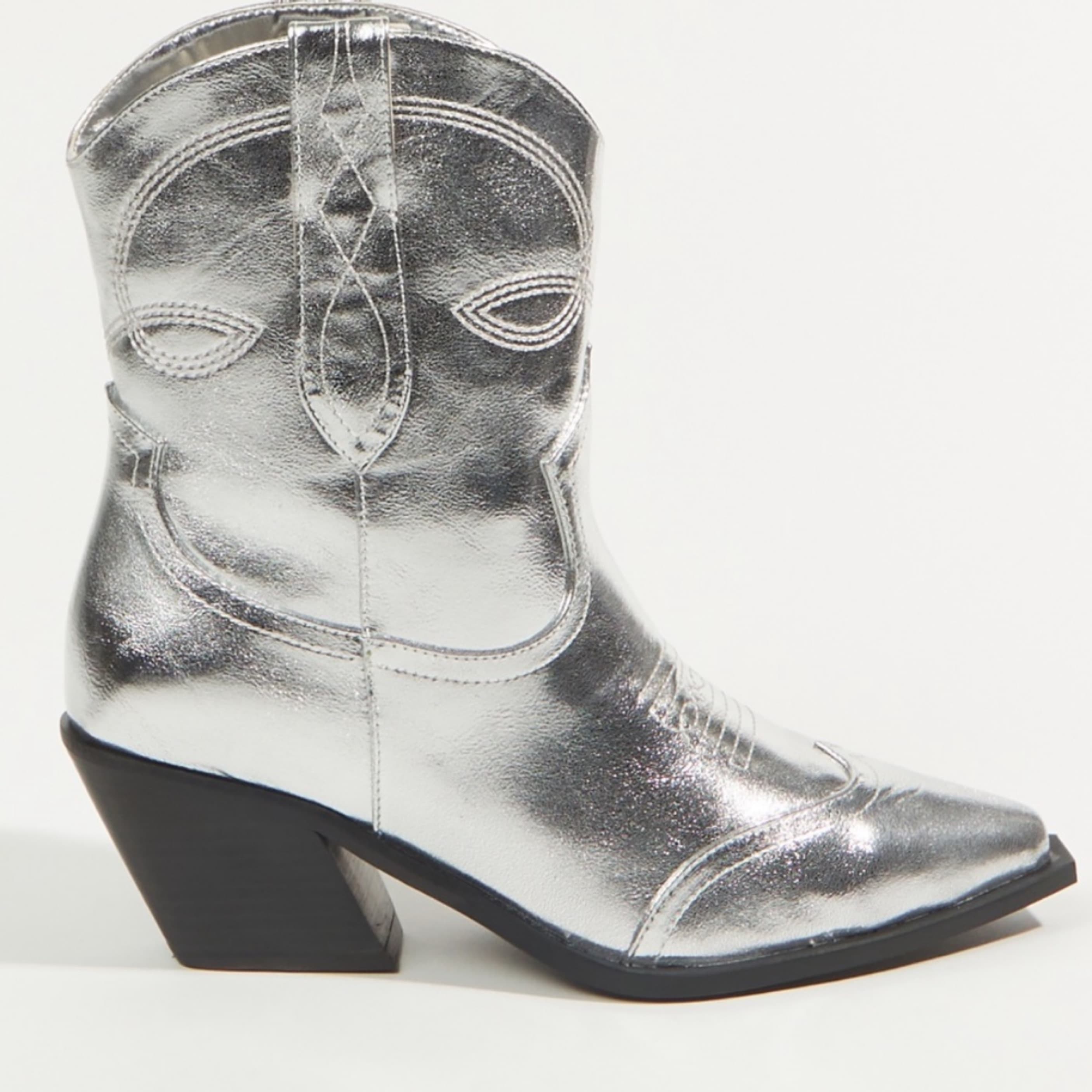 Arula Silver Cowboy Boots Wide Calf - Image 2