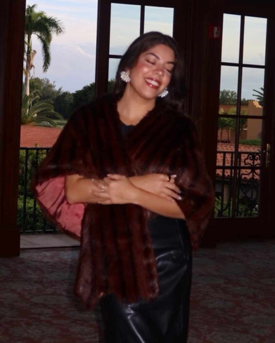 Vintage Fur Overcoat - Image 4