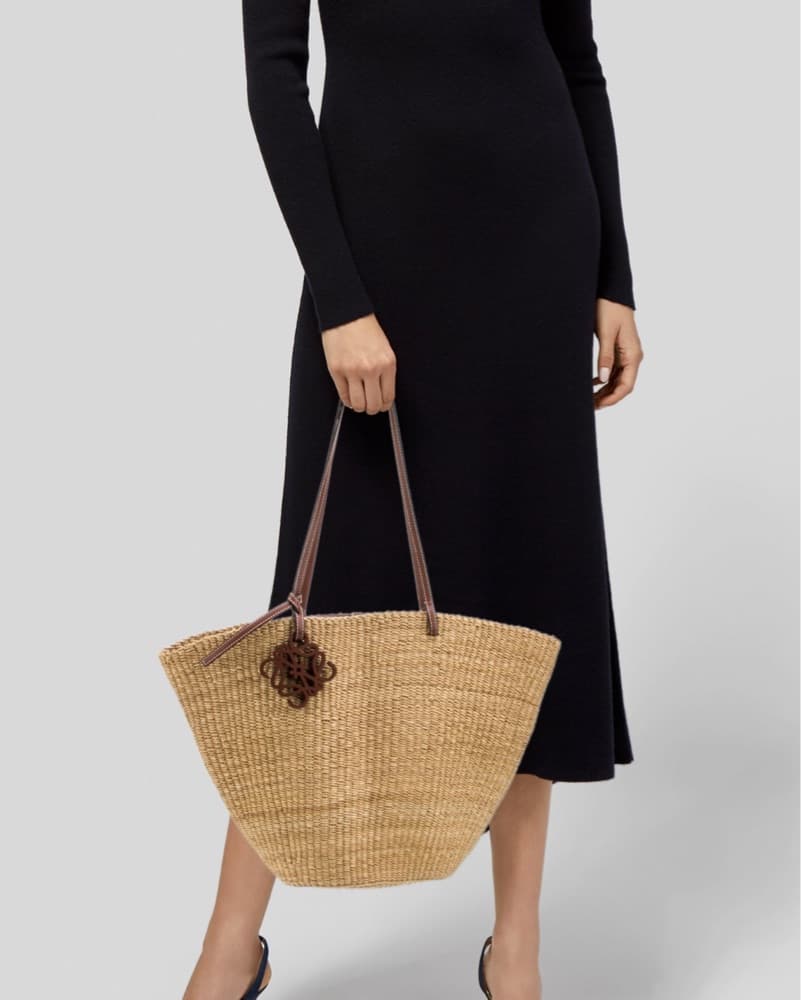 $780 LOEWE Shell Basket Bag - Image 5
