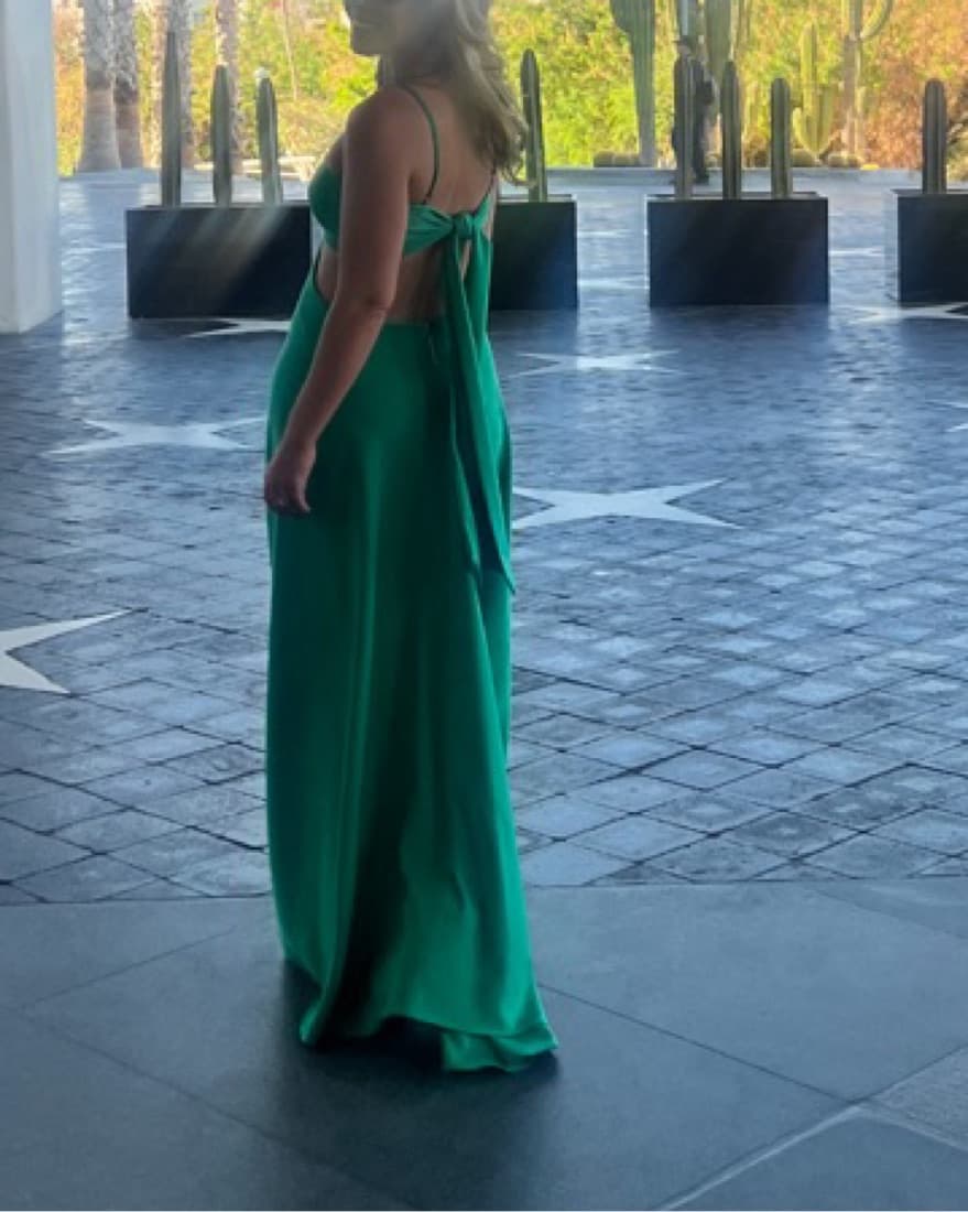 Green Gown - Image 2