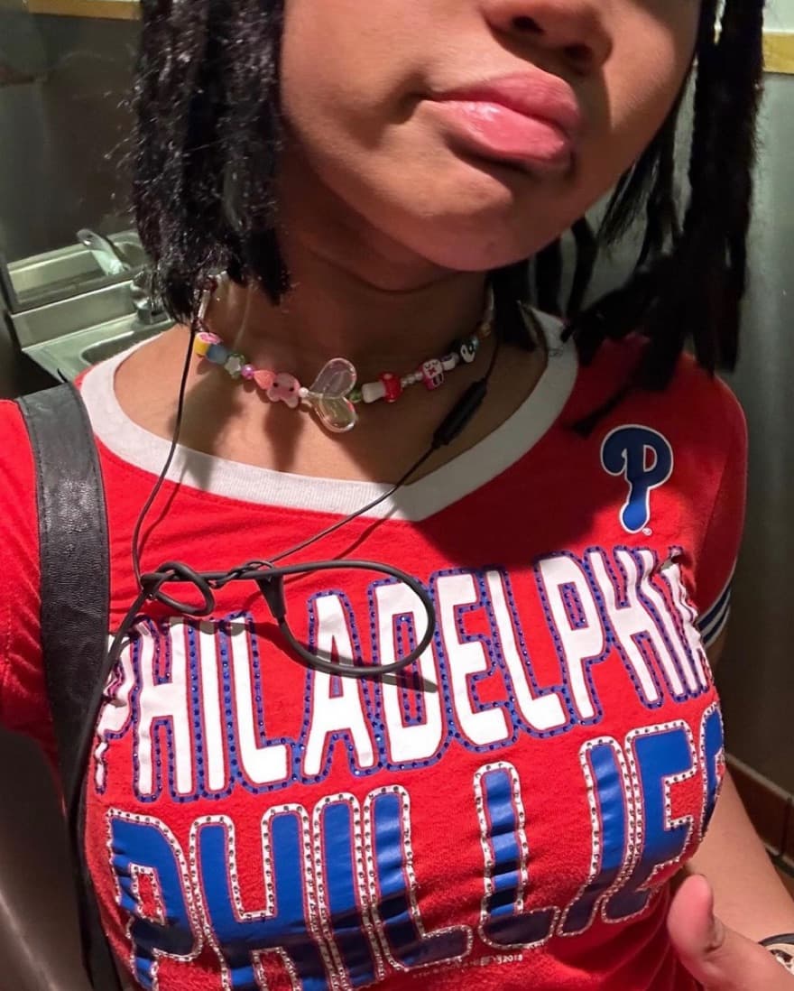 Philadelphia Philles Red Crop Tee - Image 5