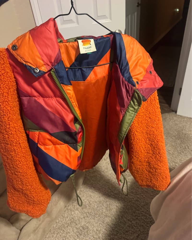 Farmrio Vibrant Color-Blocked Jacket - Image 5