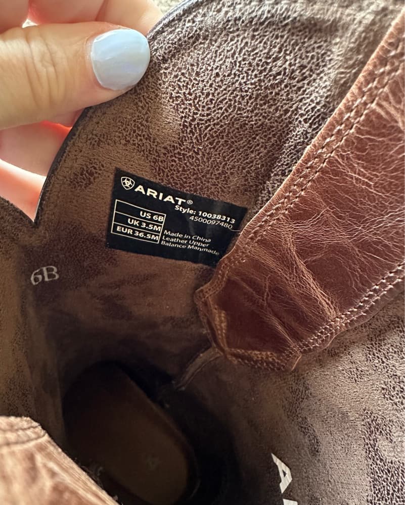 Brown Ariat Boots - Image 3
