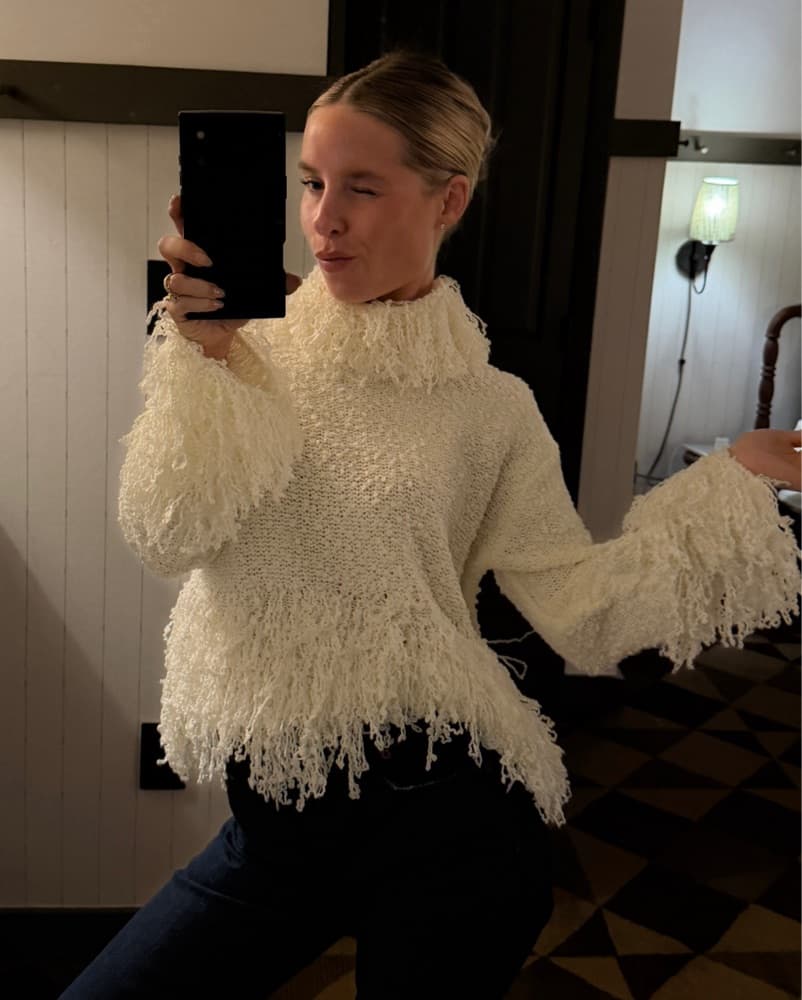 White Fringe Top - Image 1
