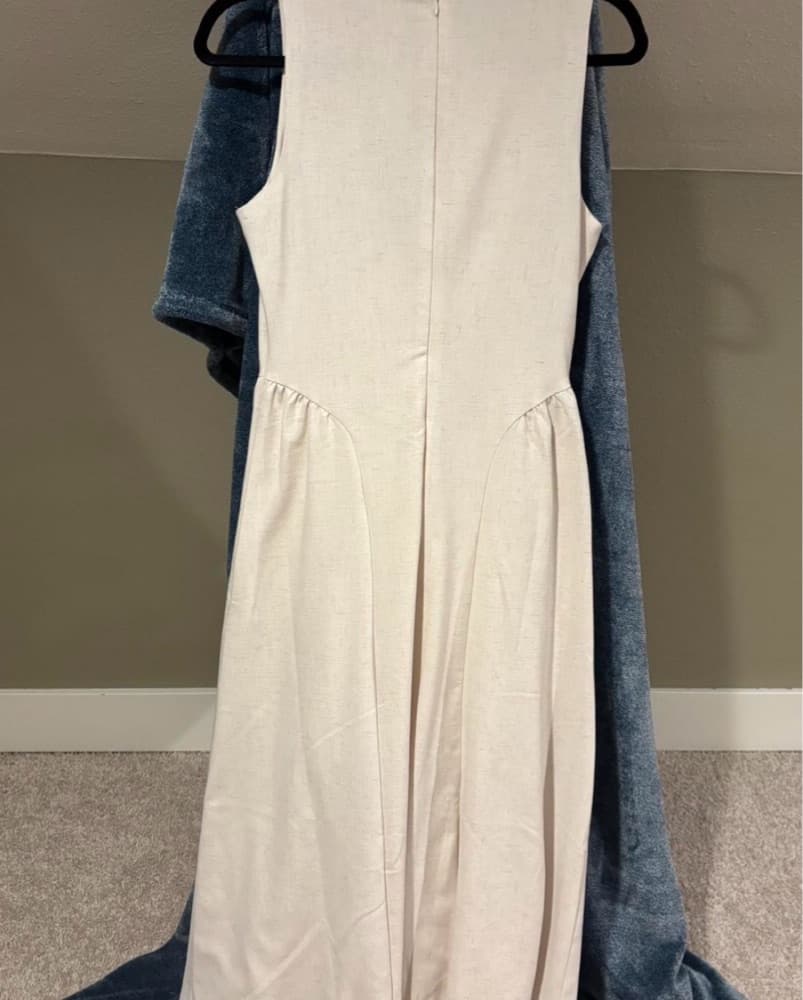 Camila Coelho midi dress with keyhole  - Image 6
