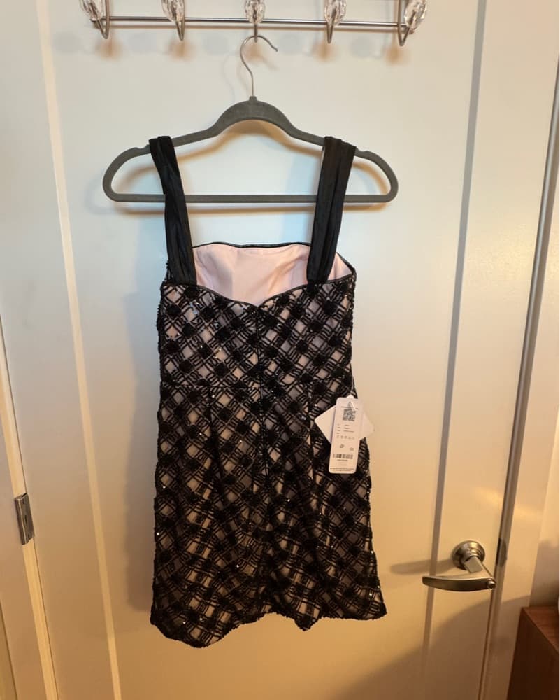 Stylish Sequined Romper - Image 3