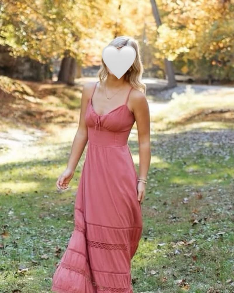 Elegant Coral Maxi Dress - Image 4