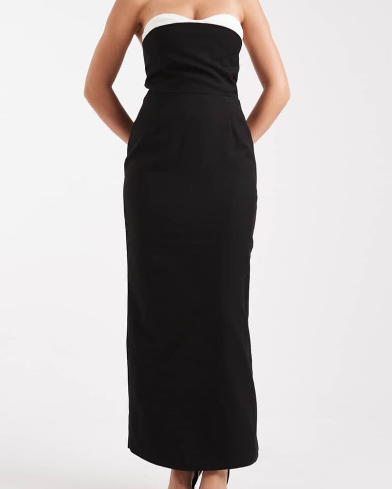 Maxi Dress In Black - Image 3
