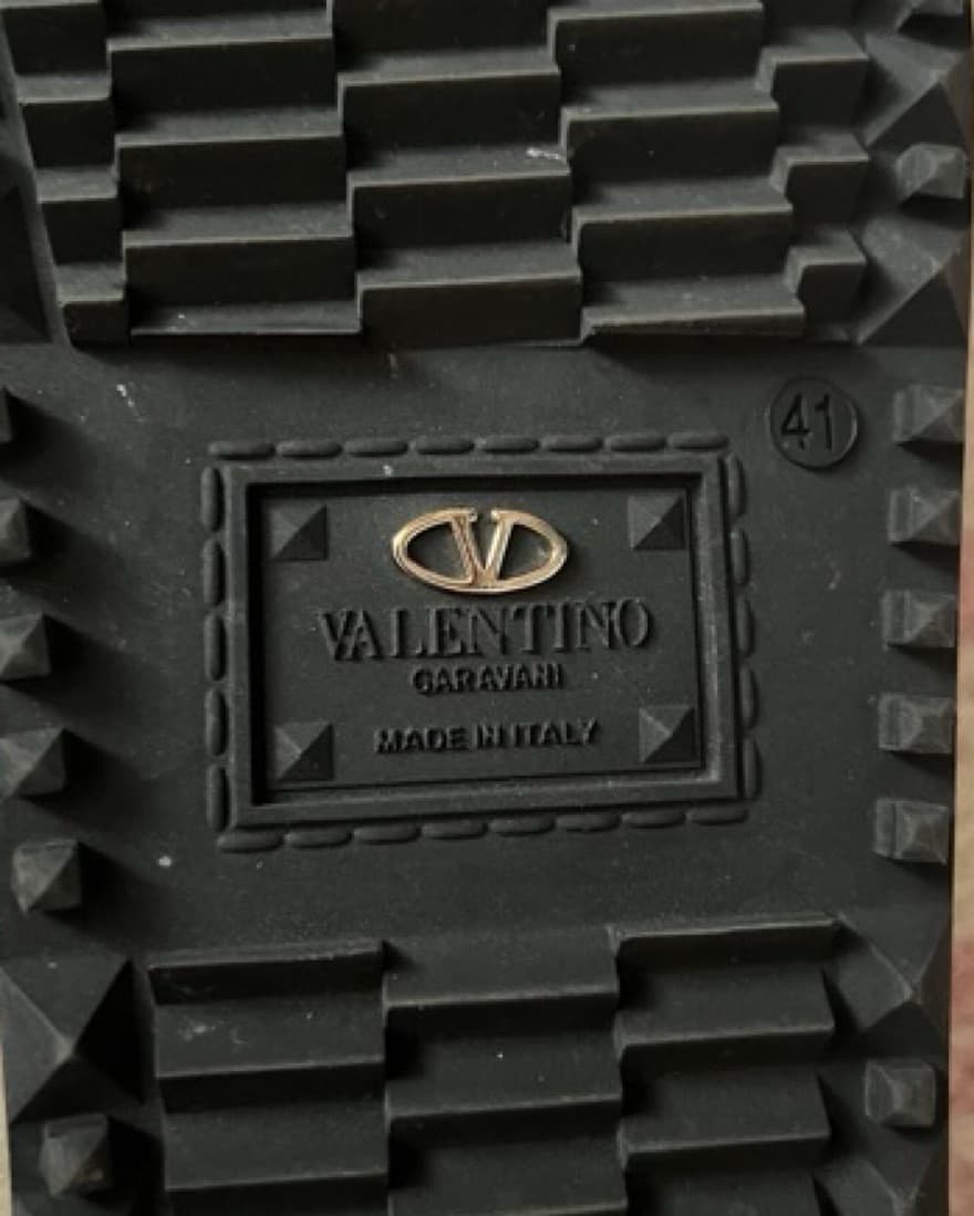 Valentino Rockstud Espadrille Slides - Image 5