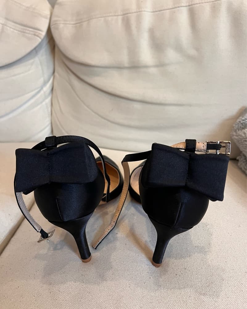 Bow Knot Heels - Image 3