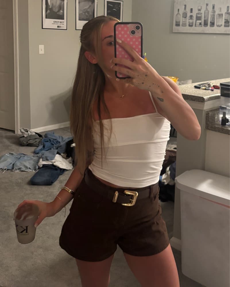 Zara Mid-Rise Brown Jean Shorts - Image 3