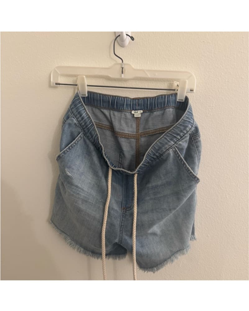 American Eagle Denim Blue Women's Shorts - Image 5