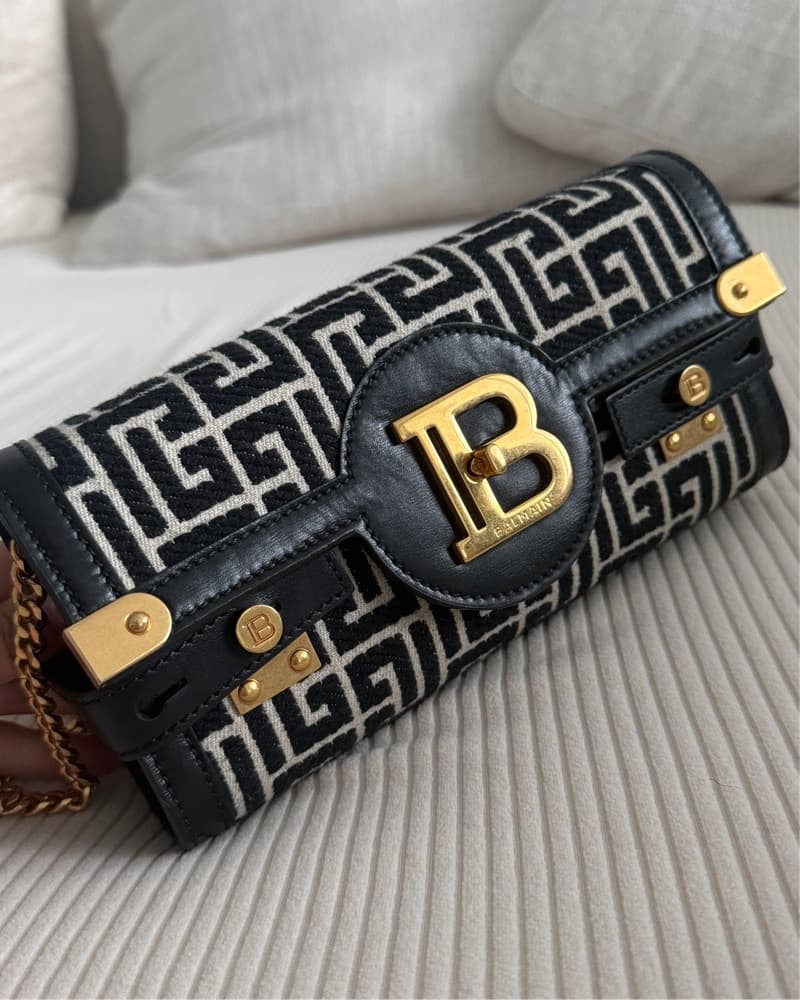 Balmain Shoulder Bag Black And White - Image 4