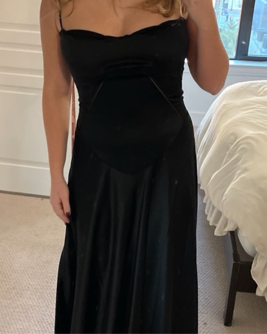 HOUSE OF CB | Arabella Gown - Image 3