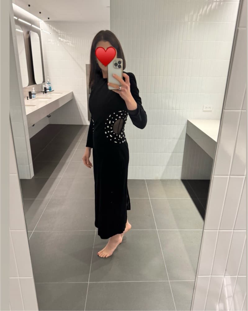 Black Embellished Velvet Midi Dress - Image 3