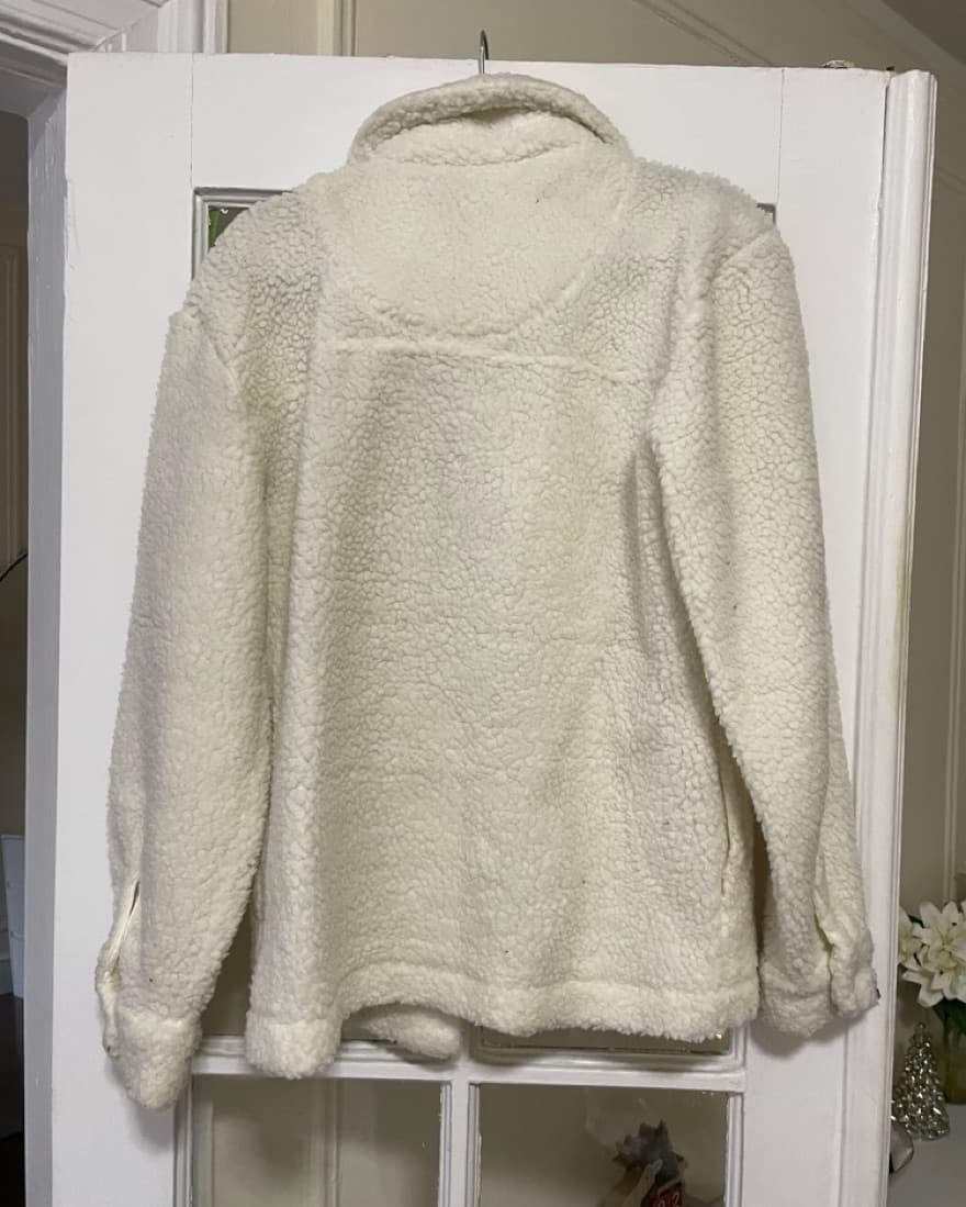 Fuzzy Chic Faux White Cream Fur Jacket - Image 3