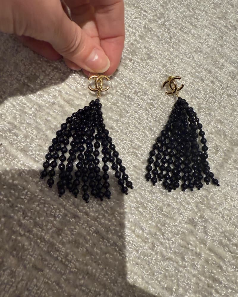 Chanel Earrings - Image 4
