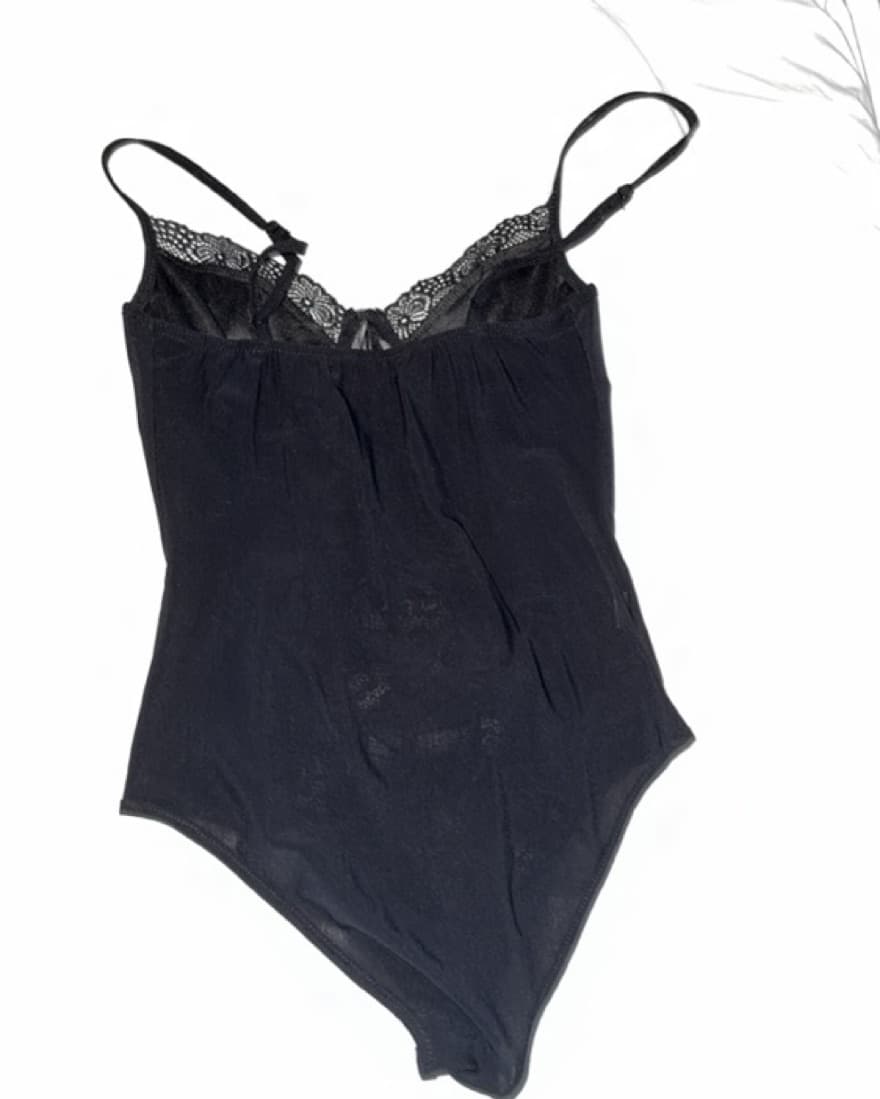 Elegant Black Lace Camisole - Image 2