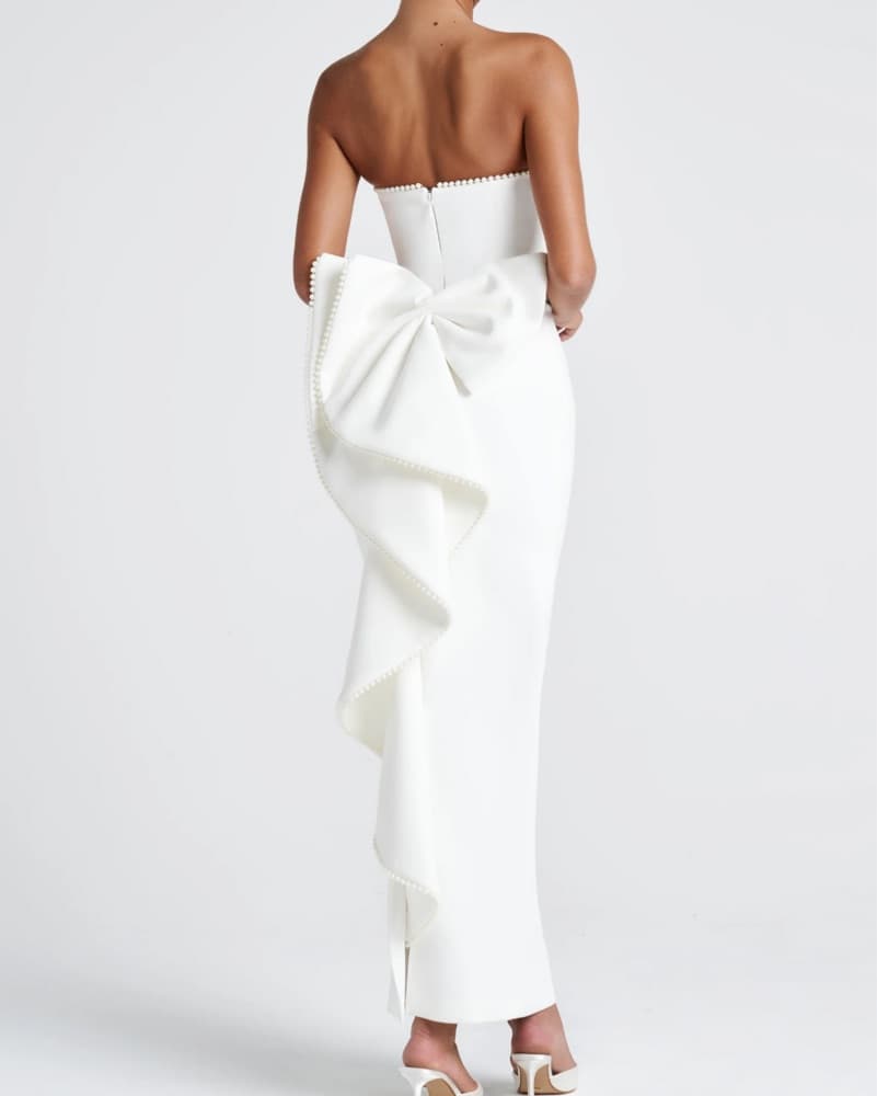 Elegant White Bandeau Maxi Dress - Image 2