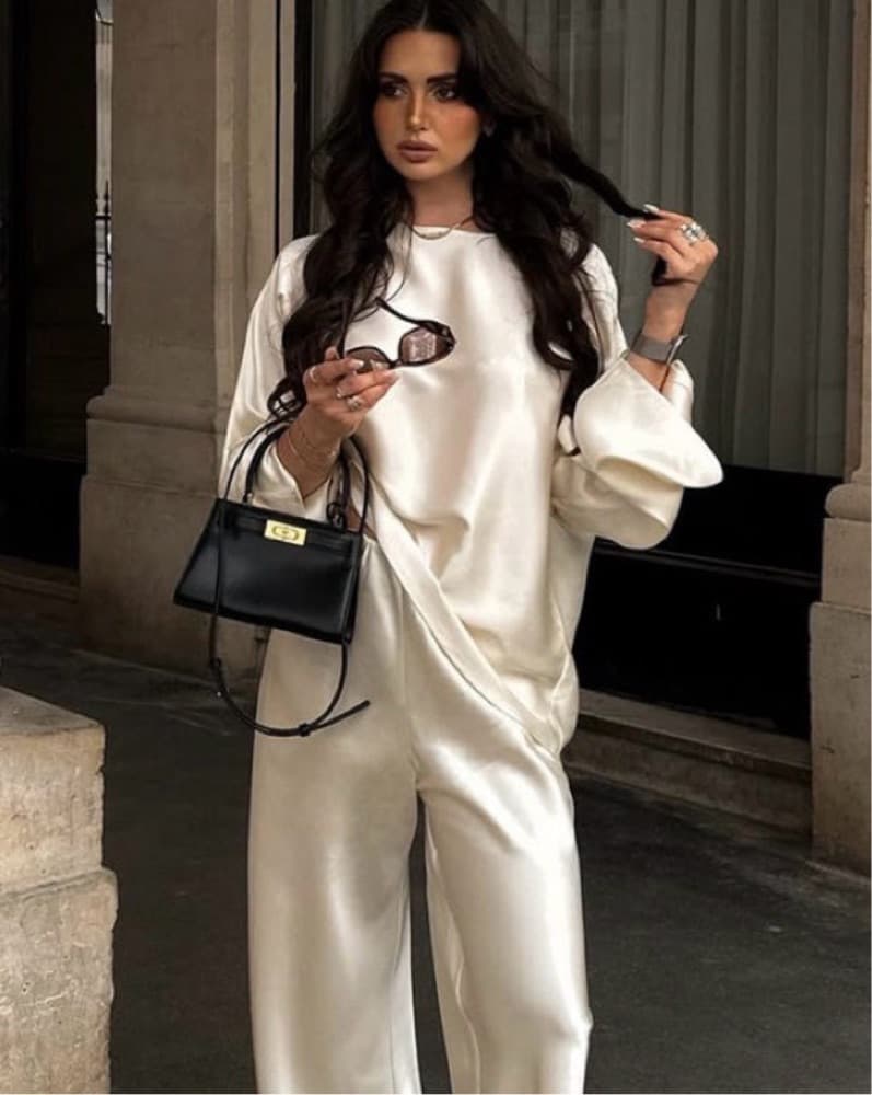 $600 SILK SET  - Image 1