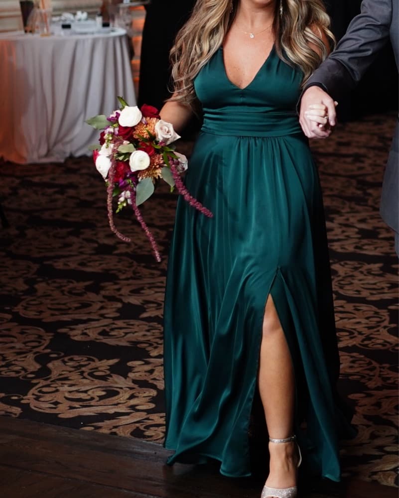 Elegant Green Maxi Dress - Image 1