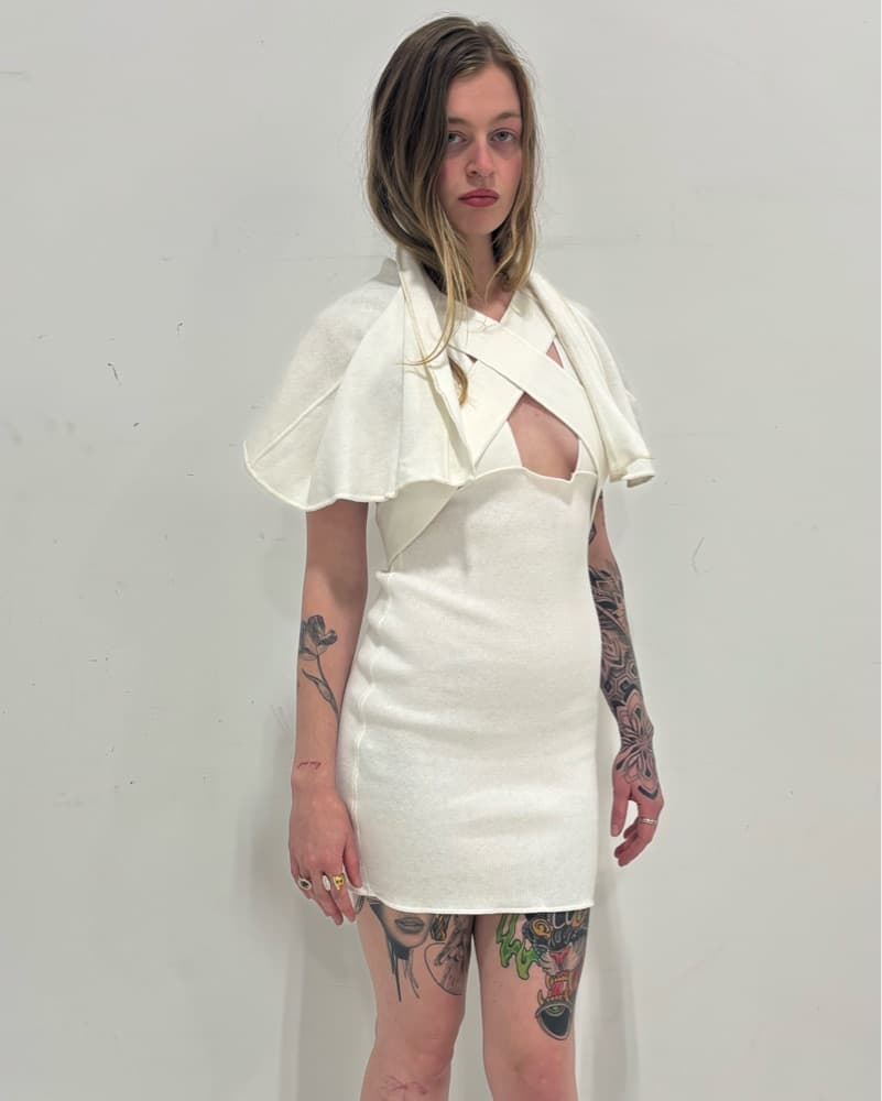 JUNIOR GAULTIER WHITE DRESS WITH SHAWL - Image 3