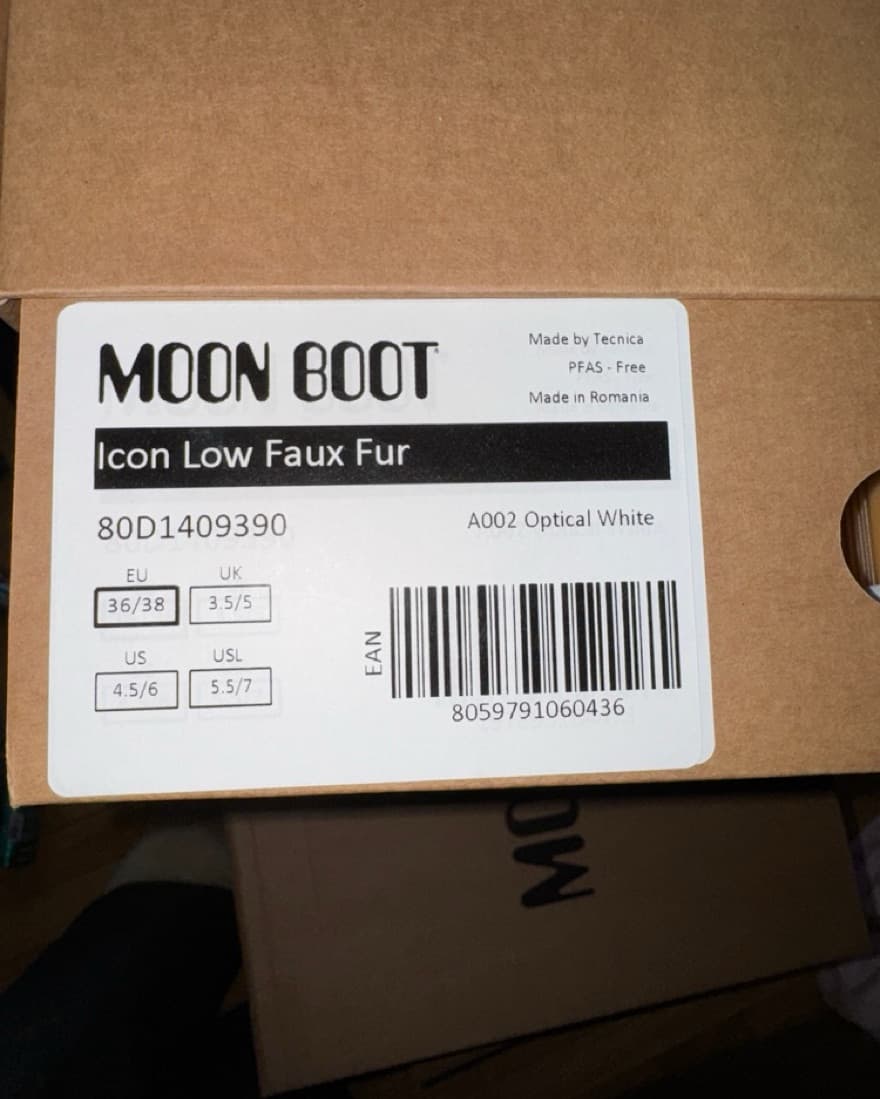 Moon Boots White Faux Fur 36/38 - Image 5