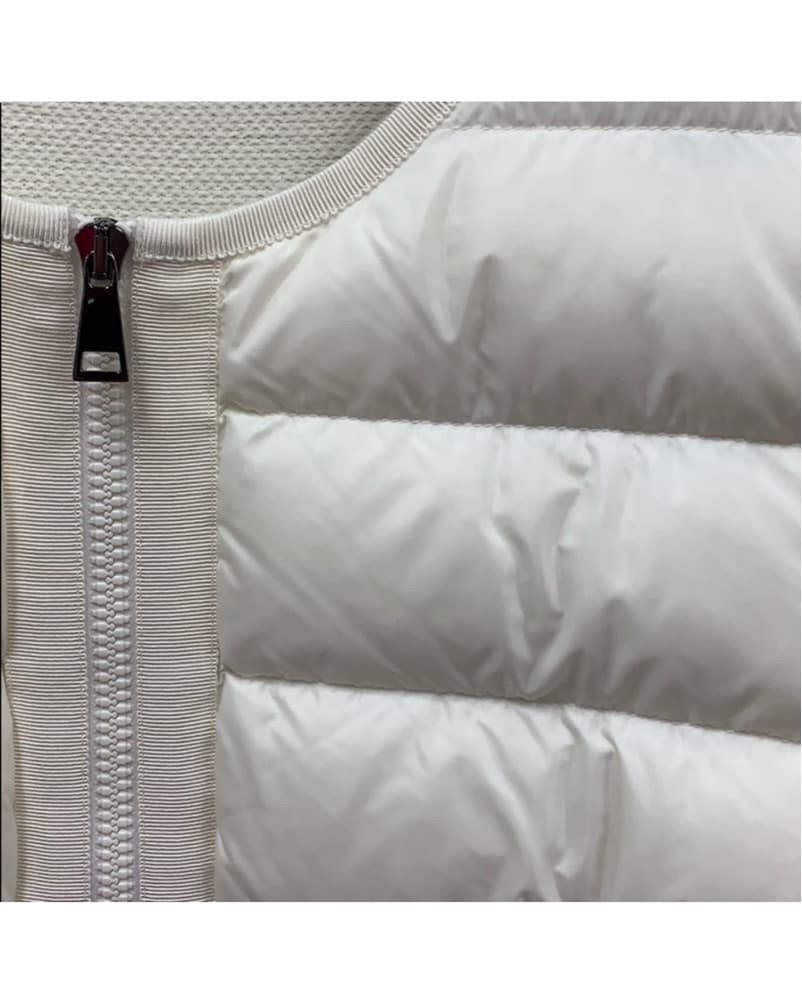 Moncler Maglione Tricot Sweater in Cream - Image 2