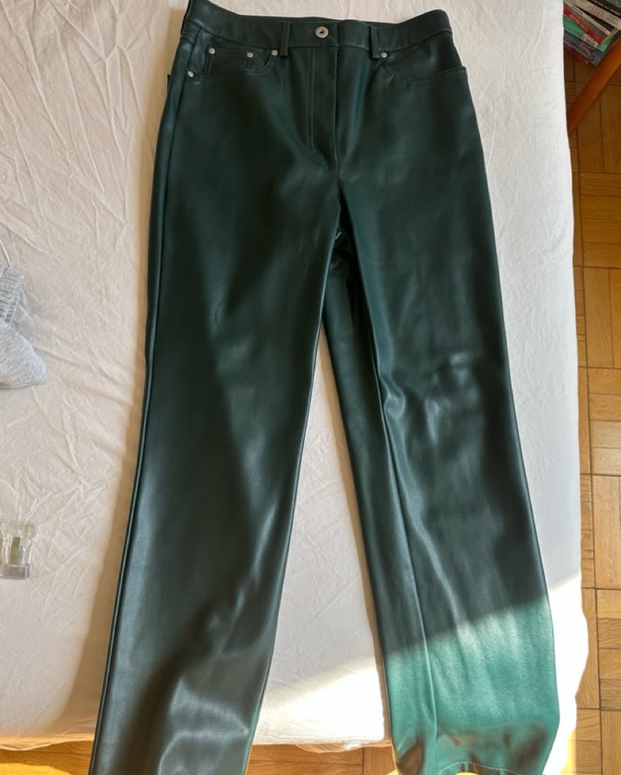 7 For All Mankind Green Leather Pants - Image 4