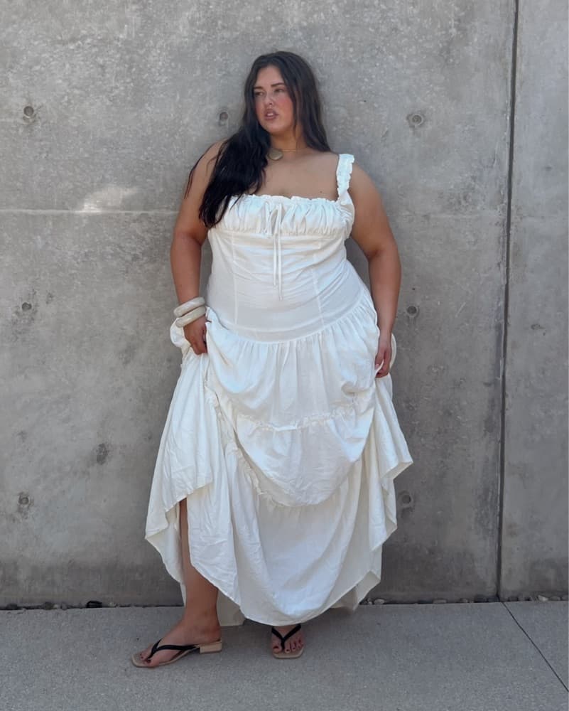 Flowy White Boho Maxi Dress - Image 2